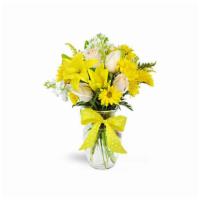 Smile A Mile Daisy Vase™ · Lemon yellow daisies and lilies with creamy roses and tender greens bring smiles from ear to...