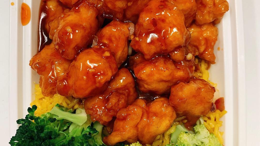 General Tso'S Chicken · Hot and spicy. Chunks of tender chicken lightly fried with chef's special sauce. Served with white rice.