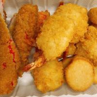 Fried Seafood Plate · Scallops, fried shrimp, crab sticks w. tartar sauce.