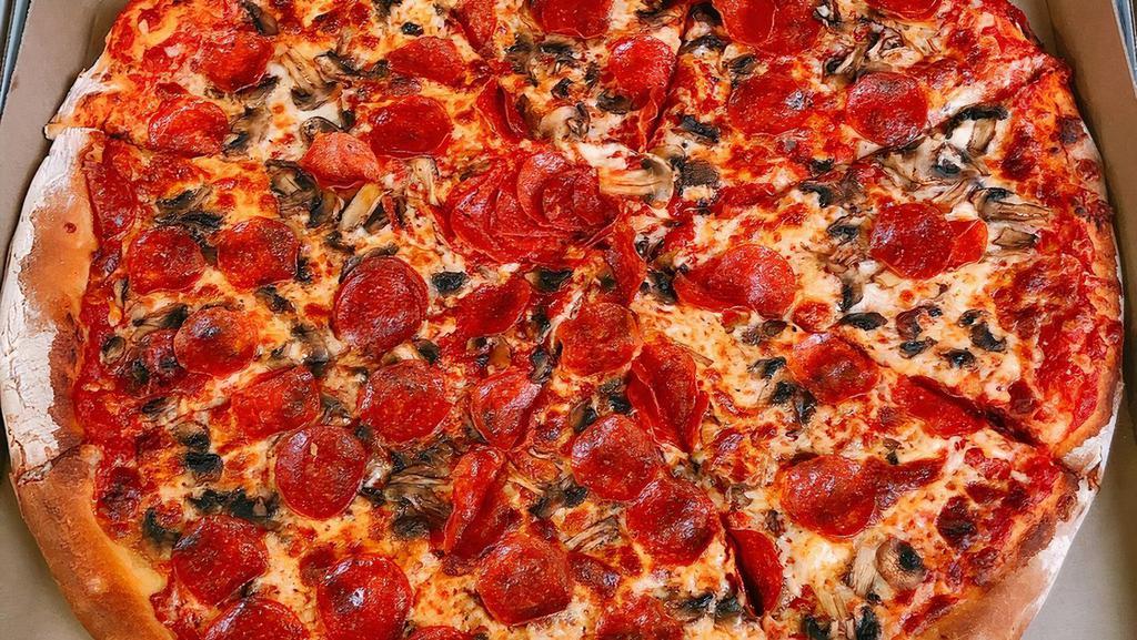 Boston Special · Pepperoni, Mushroom, Black Olive, Green Bell Pepper and Onion