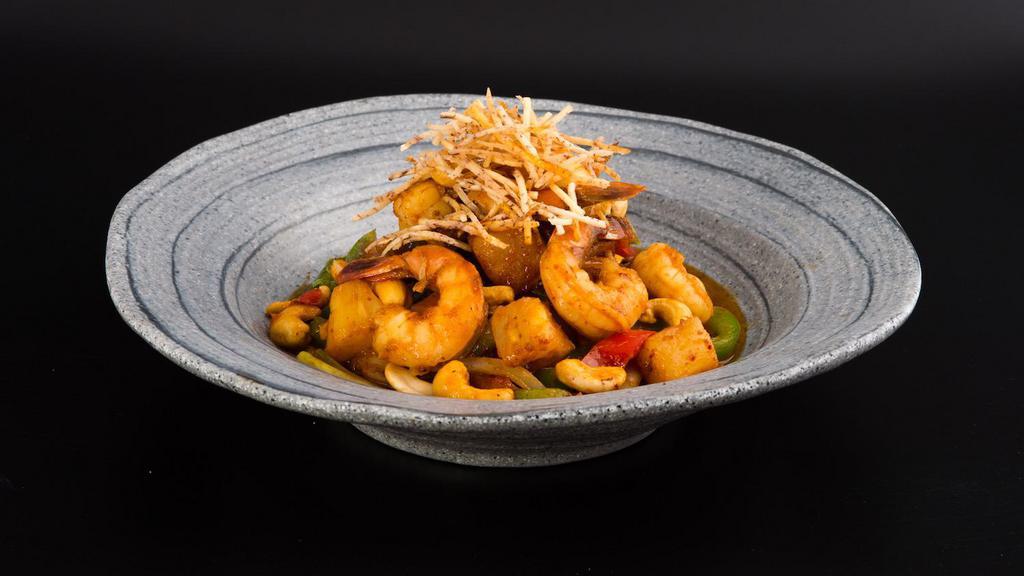 Cashew King · Gluten free and vegan options available. Spicy. Sauteed with roasted cashew nuts, onions, scallions, pineapple, bell peppers, and carrots.