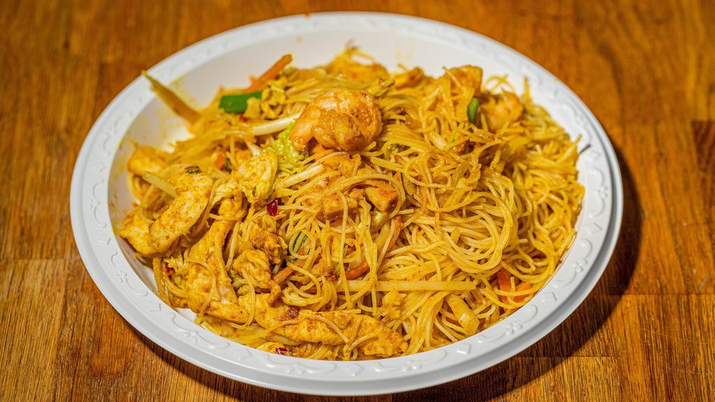 Singapore Rice Noodle · Flat noodles. Hot and spicy.