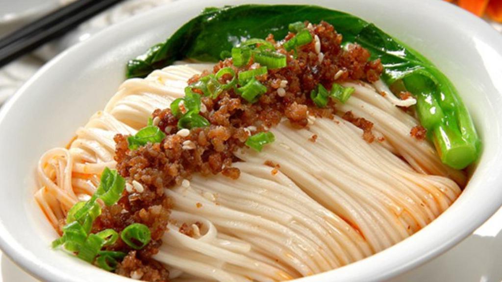 Dan Dan Noodle · Traditional Sichuan Noodle.