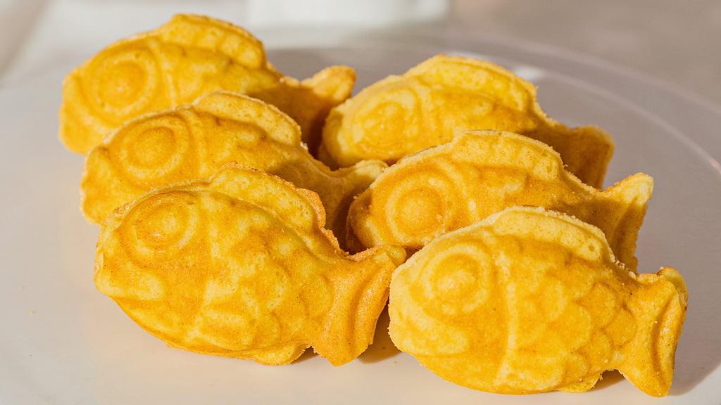 Taiyaki · 🐕🐈 

Fish-shaped cakes filled with sweet potato and egg yolk that support strong immunity.

⚠️contains sweet potato, egg yolk
⚠️6 count (pack of 1) (~75g)