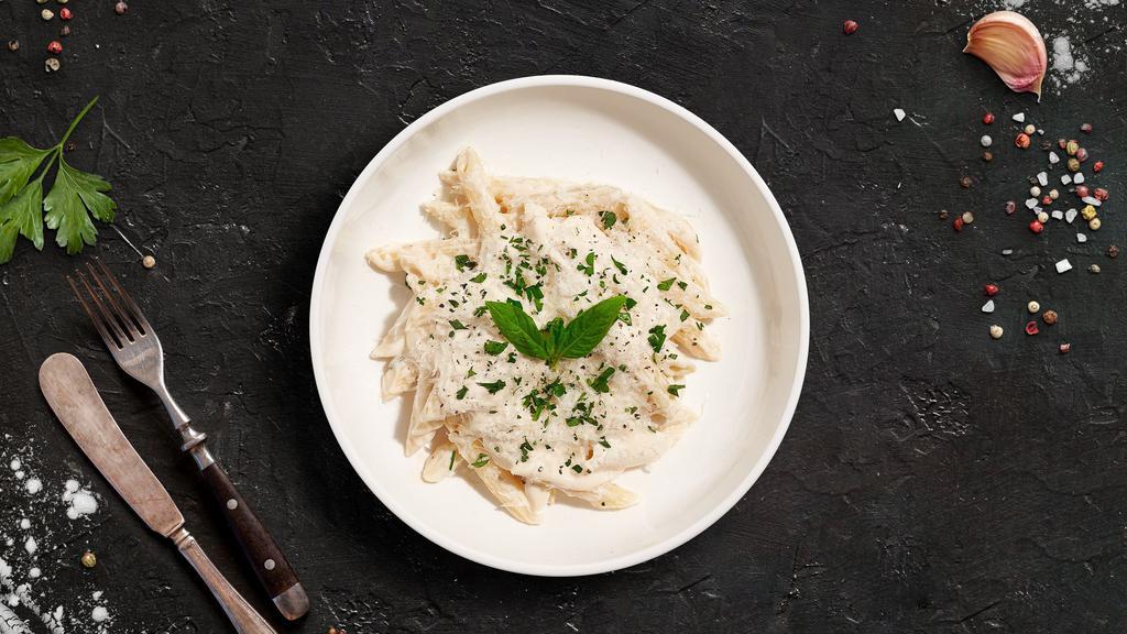 Too Alfredo To Love You Pasta (Penne) · Penne pasta cooked in creamy white sauce and aged parmesan. Served with bread.