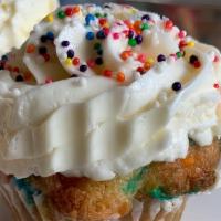 Funfetti Cupcake · Fun-fetti Cupcake with Vanilla or Chocolate Buttercream topped withSprinkles. Contains eggs ...