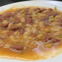 Pasta E Fagioli Pint · Soup made with pasta and beans.