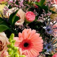 Sweet Memory · Quicksand Roses
Sweet Unique Roses
Pink Carnation
Pink Gerbera Daisy
Blue Eryngium
Pink Snap...