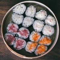 Set B Nori Outside Sushi Roll · Toro scallion, Spicy salmon, Snow crab, and Sea scallop (16 pcs)