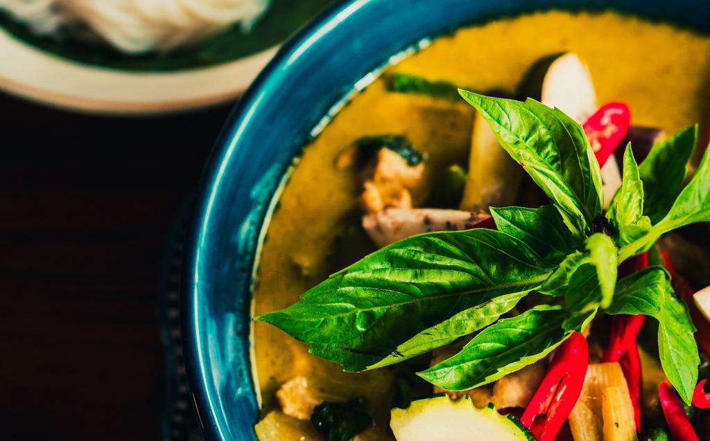 Green Curry With Vermicelli · Spicy. Green curry paste, bamboo shoot, string bean, eggplant, zucchini, carrot, bell pepper, coconut milk.
