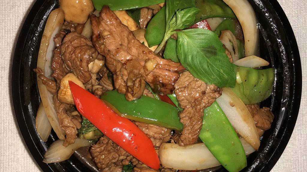 Beef Basil · Beef, bell peppers, onions, mushrooms, chili paste and basil leaves.