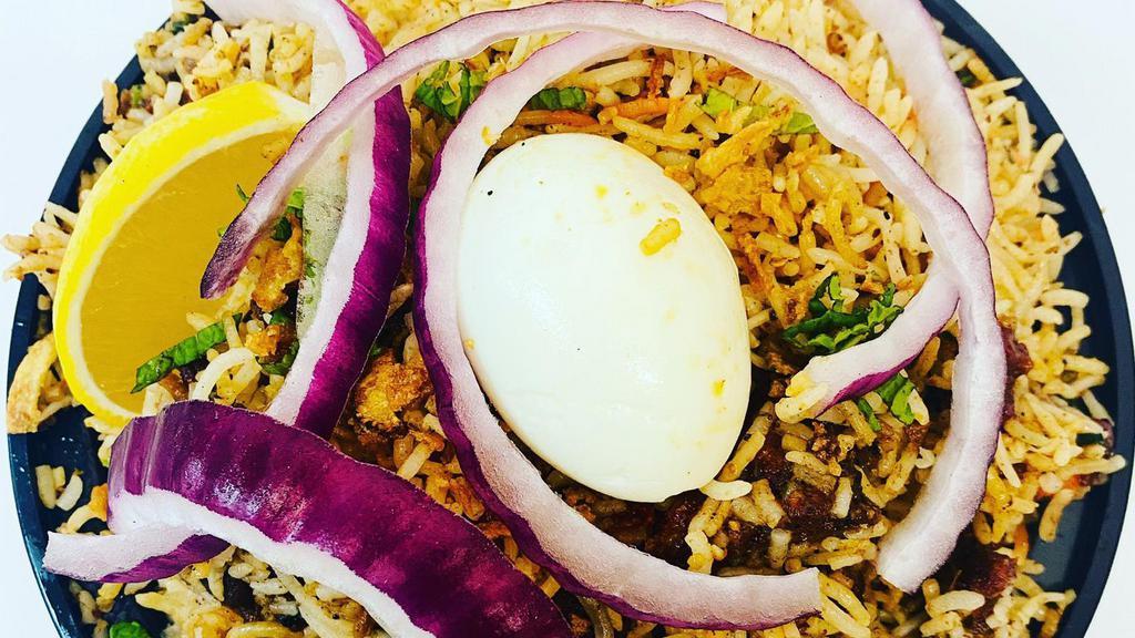 Ktr Special Boneless Chicken Biryani · Saffron Rice layered over slow cooked boneless Chicken with aromatic spices & Special masala.