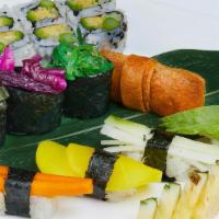Vegetable Sushi Combo · 8 pieces assorted vegetables with garden vegetable roll.