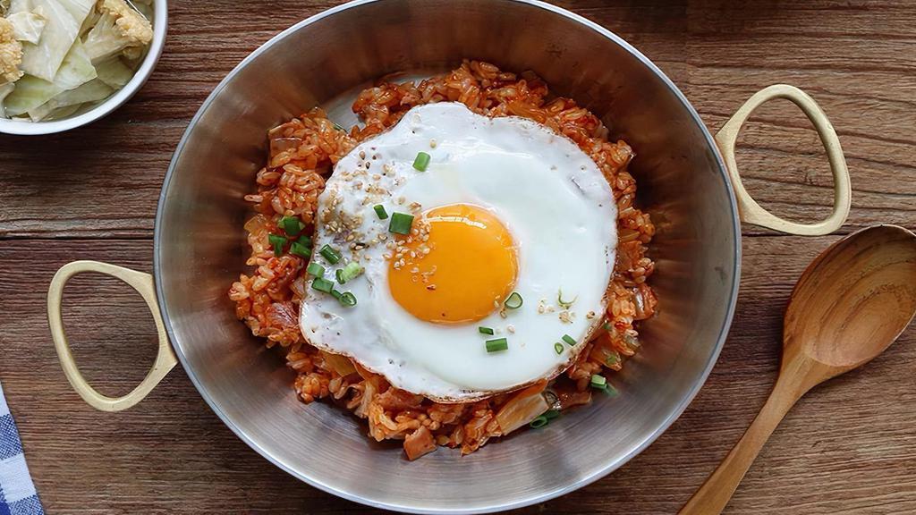 김치 볶음밥 / Kimchi Fried Rice · With spam or no spam.