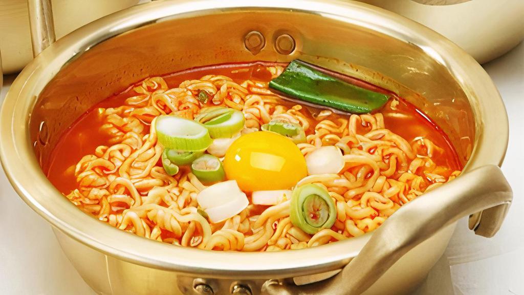 라면 / Ramen Spicy Korean Noodles · Mild or Spicy