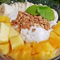 Pineapple Coco · Coconut. Banana, pineapple, mango, granola, and coconut flakes.