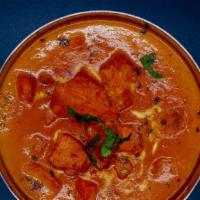 Chicken Tikka Masala Shareable · Roasted ,tender boneless chicken bites marinated in a creamy ,flavor packed curry sauce, pla...