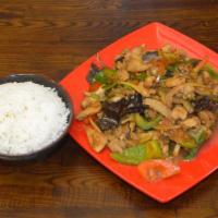 Pad King Sod (Best Seller) · Fresh ginger sauteed with choice of meat, onions, mushrooms and chili