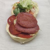 Italian Club On Roll · COMES WITH SALAMI , PEPPERONI , MUENSTER CHEESE,LETTUCE,TOMATO MAY
UR CHOICE HOT OR COLD