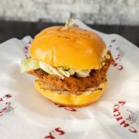 Original Chicky'S Sandwich · Fried chicken, mayonnaise, lettuce, tomatoes.