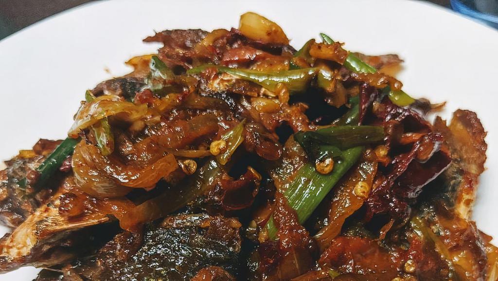 Shakam Pak (Dried Beef) - Rice · (sautéed onion, garlic, tomato, ginger, cheese).