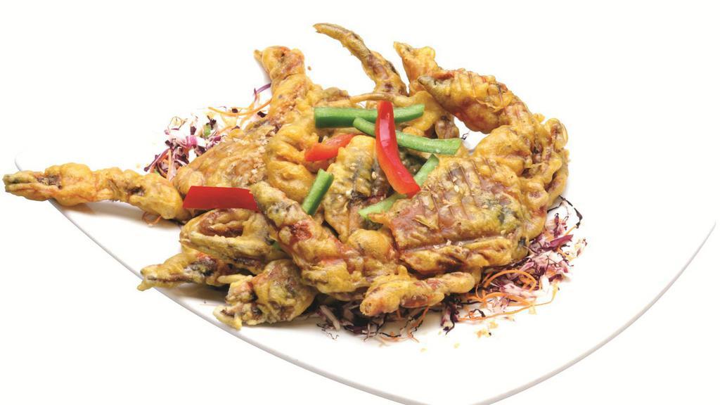 Salt And Pepper Soft Shell Crab 椒鹽軟殼蟹 · Spicy🌶. 3 pieces. 3隻.