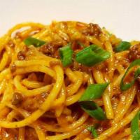 Rasta · Spaghetti, scallions, Sharp cheddar cheese, Tomato.