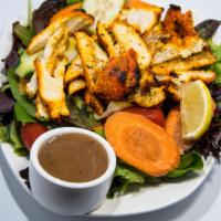 Tandoori Salad · Chicken cooked in tondeor masculine mix, cherry tomato, red onions, and orange.
