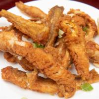 Banga Mary · Small deep fried fish