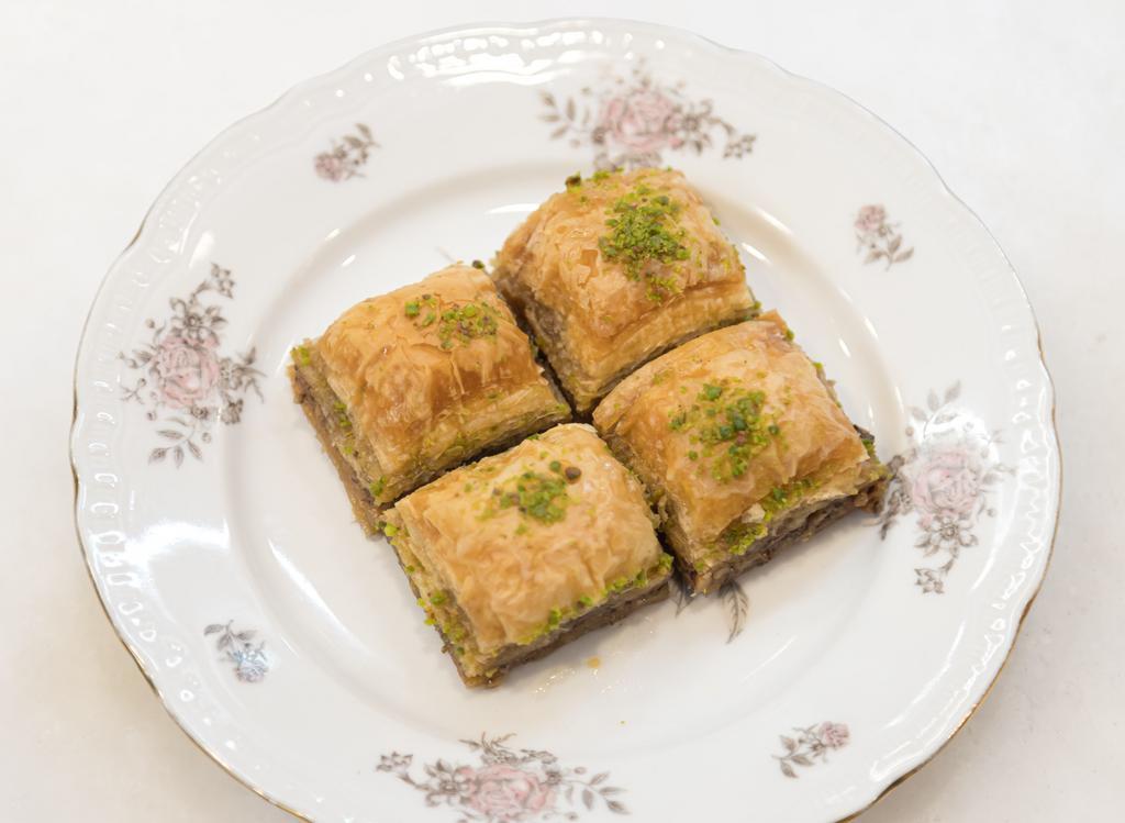 Turkish Mini Baklavas · Filo, honey, nuts and pistachio