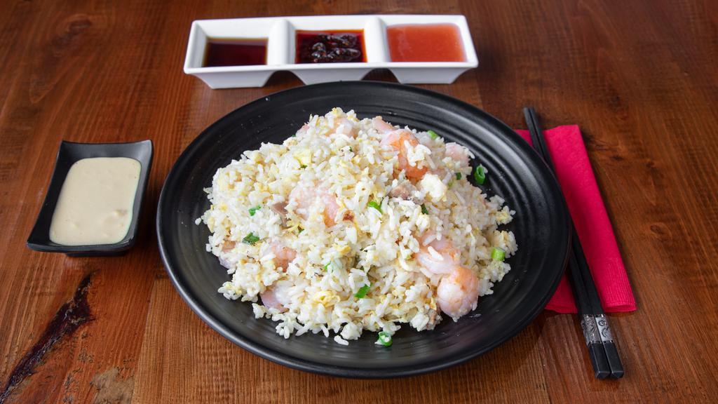 Tao Haus Fried Rice (夲樓炒飯-义燒 蝦 蛋 青蔥) · Roast pork, shrimp, egg and scallions.