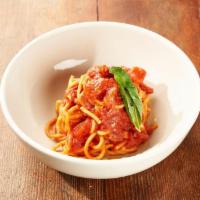 Spaghetti Al Pomodoro · fresh house-made spaghetti, slow cooked tomato sauce, garlic, basil