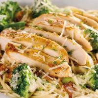 Chicken, Bacon & Broccoli Pasta · Grilled chicken, Applewood smoked bacon, broccoli, tomatoes on linguine with a lemon garlic ...