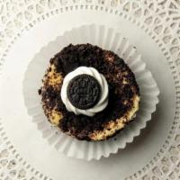 Cookies-N-Cream Cheesecake Tart · 