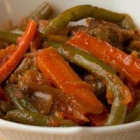 Fosolia · String beans, carrots, sautéed in tomato and ginger sauce.