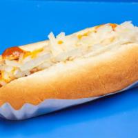 Double D · Hot dog topped with HOT chili, cheese and raw onion.