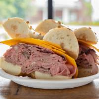 Boar'S Head Roast Beef Sandwich · 