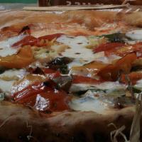 Gf Vegetariana · Tomato sauce, fresh mozzarella, eggplant, zucchini, artichokes, mushrooms, basil, pecorino r...
