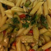 Penne With Asparagus & Roasted Peppers · 