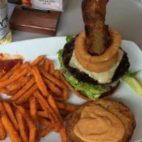 Diablo Burger · Our House Favorites. Topped with jalapeño poppers, onion rings, lettuce, tomato, onions, pep...