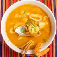 Parihuela · Assorted seafood soup.