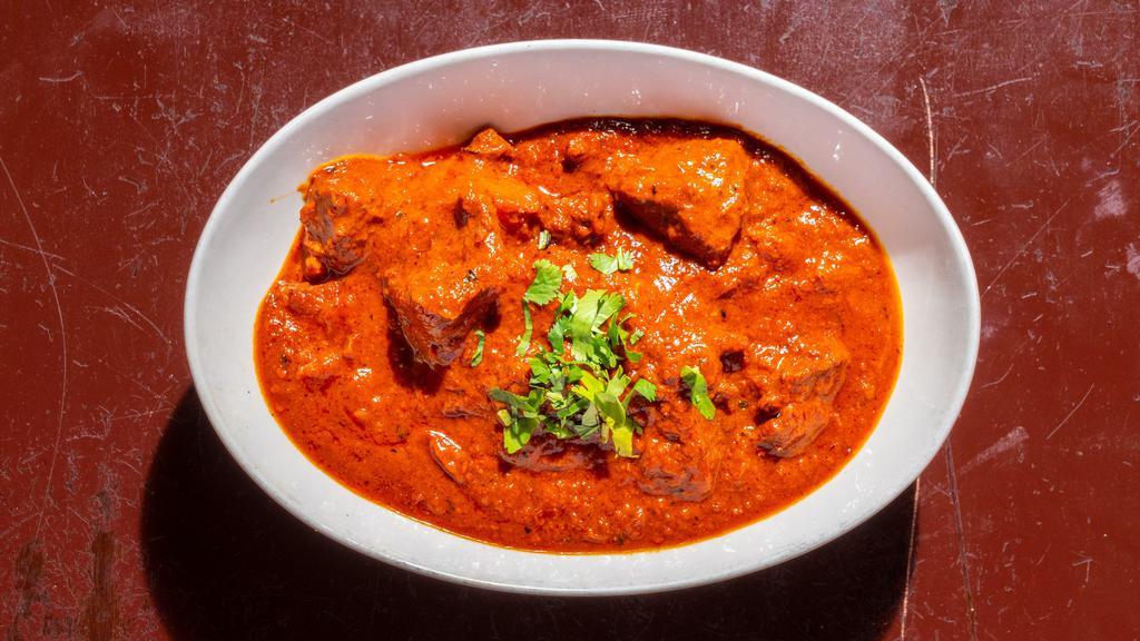 Lamb Vindaloo · Lamb preparation from Goa cooked with vinegar, hot chilies and spices.
