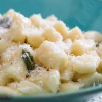 Gnocchi With Butter Sauce · 