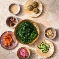 Light Bowl · /Kale
/Broccoli Ball
/Butternut Squash, Seasonal Mushrooms, Sesame Golden Beets, Mango
/Sesa...
