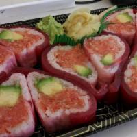 Sweet Heart Roll · Spicy crunchy tuna, avocado, and tuna on top with soy paper.