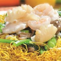 Seafood Pan Fried Noodle · 