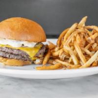 Beebe'S Burger · double Pat Lafrieda beef patty, American cheese, onion, pickle, beebe's sauce