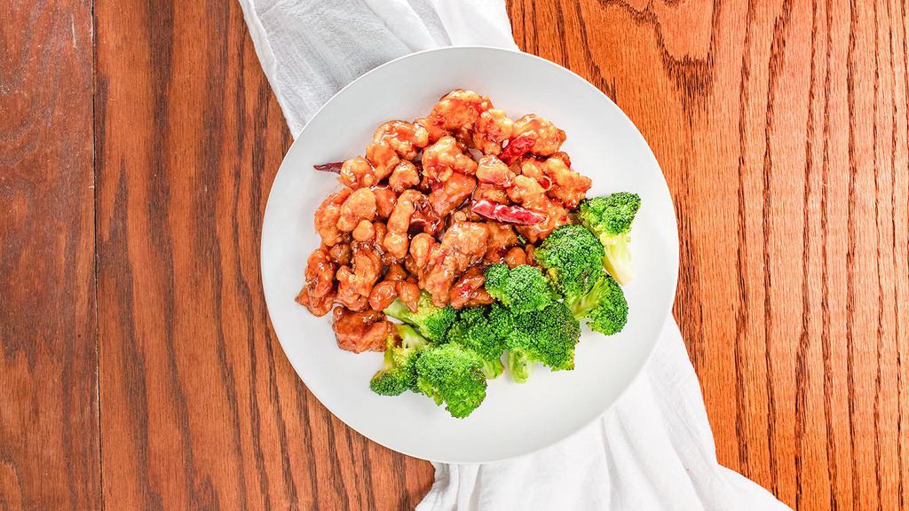 General Tso'S Chicken · Hot & spicy. Chunks of chicken stir-fried with our chef's spicy hot sauce and steam broccoli.