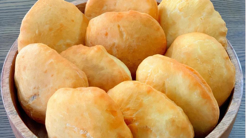 Fried / Roast Bake · Bakes/Floats is a slightly sweet dough that is deep-fried. It's enjoyed for breakfast in Guyana and across the Caribbean. It can be eaten with a variety of dishes such as codfish, spinach, eggplant, pumpkin, okra or with butter or cheese.