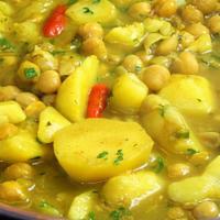 Curry Channa Serving - Large · Curry Chana is made from chickpeas, and the blend of spices and herbs makes it super delicio...